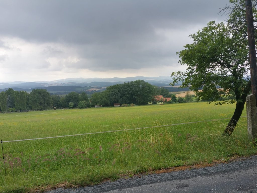Dreigende lucht onderweg
